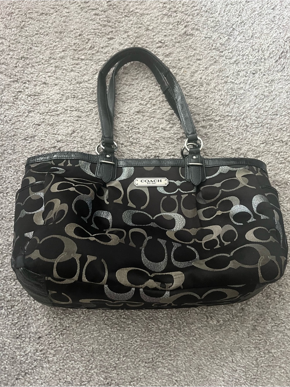 Vintage Coach Gallery Optic Signature Tote.